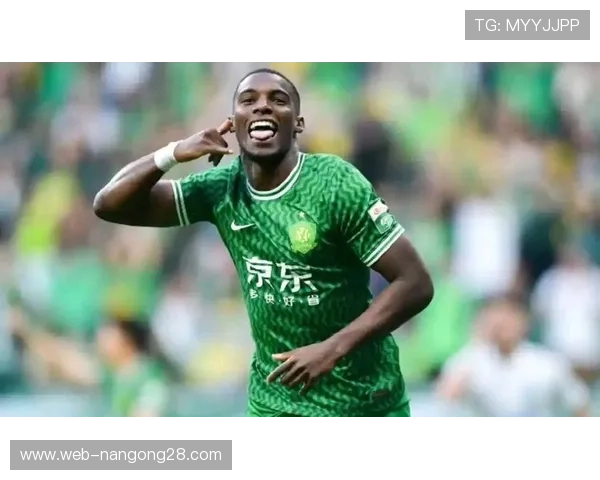 金靴之争落幕：法比奥末轮大四喜，28球反超卡扎伊什维利